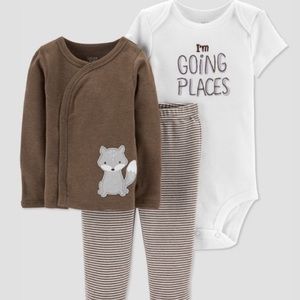 NWOT Gender Neutral Baby Fox Set